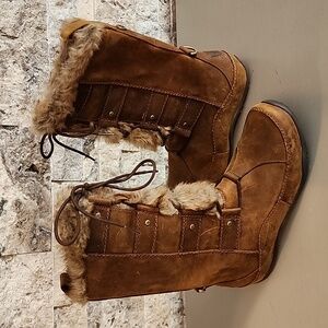 The North Face Brown Fur-Lined Lace-Up Boots